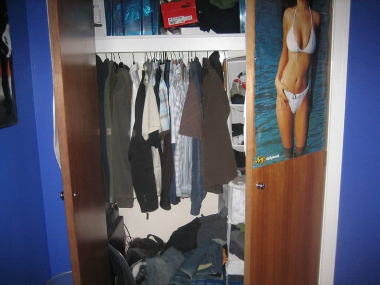 How Do You Insulate Your Cold Bedroom Closet? Manufactured Home Parts