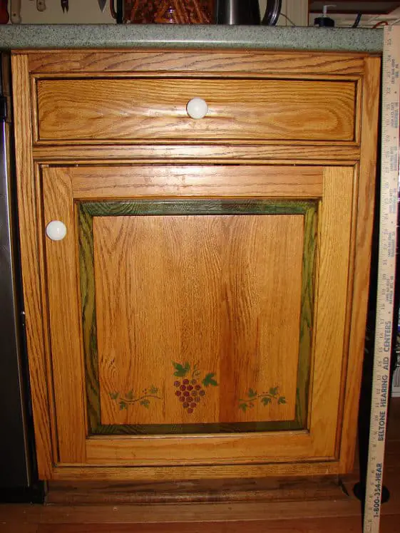 painting manufactured home cabinets