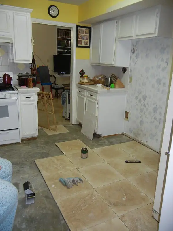 Should You Tile Under and Around Kitchen Cabinets? | Manufactured Home