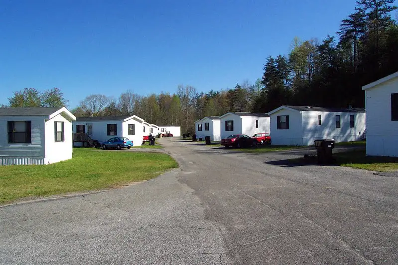 What Are the Pros and Cons of Living in A Manufactured Home Community?