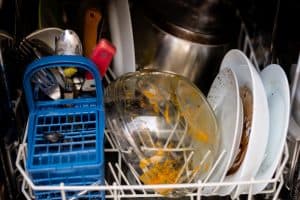 Can You Leave Dirty Dishes In The Dishwasher Overnight?